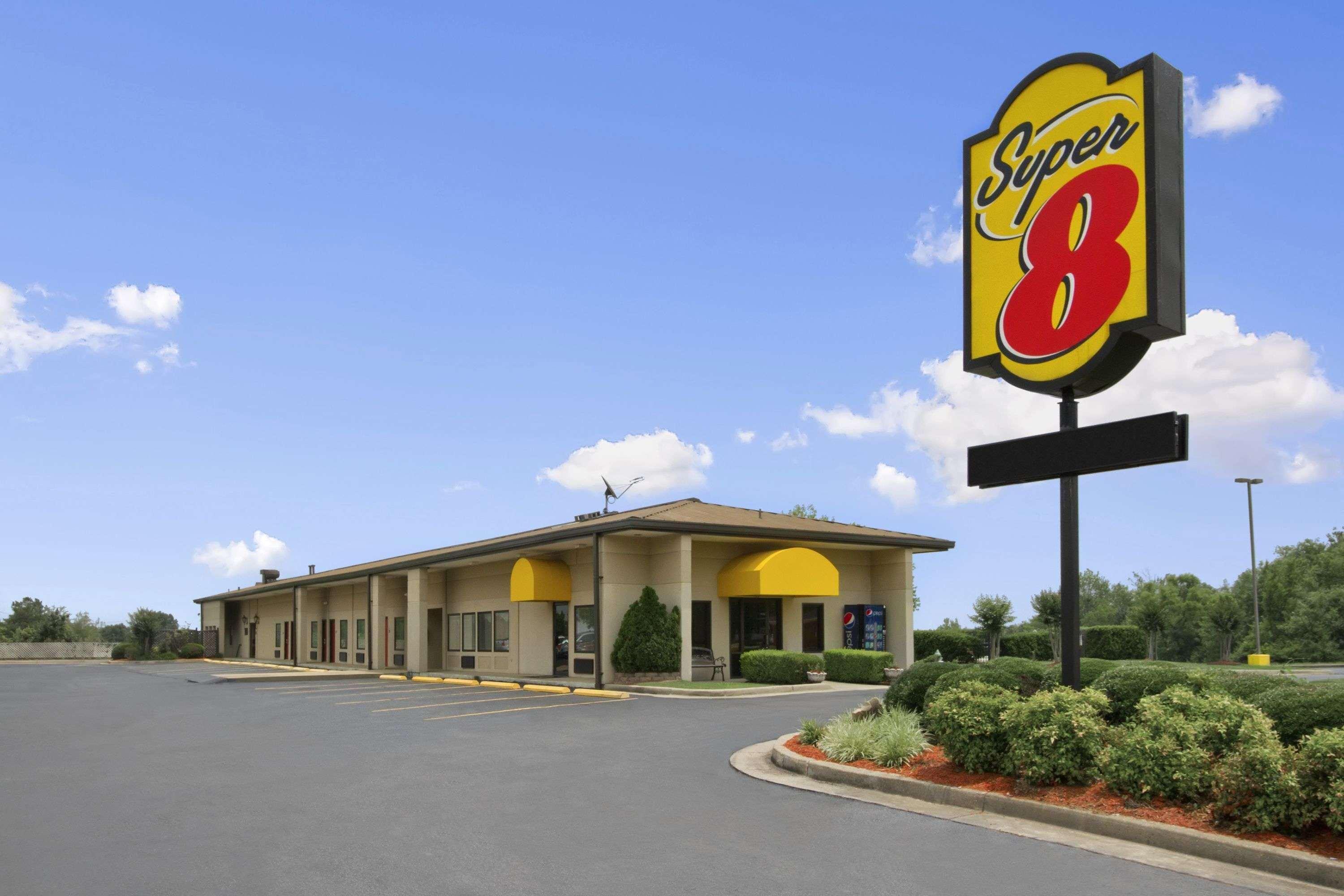 Мотель Super 8 By Wyndham-Tupelo Airport Экстерьер фото